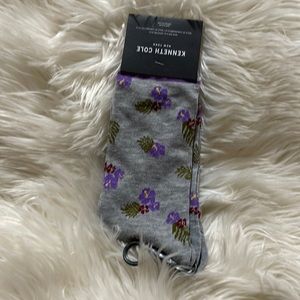 🦋5/$25 Kenneth Cole socks